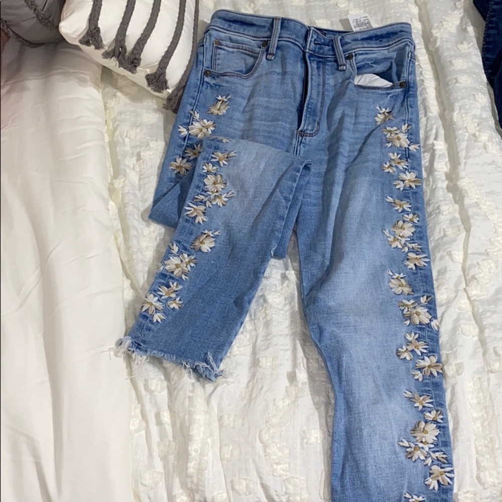 Flower Print Abercrombie skinny jeans